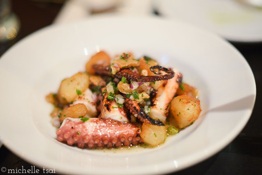 Spanish octopus grilled over binchotan, caper, lemon, toasted garlic & its oil, blumenthals, parsley. The octopus was heart-breakingly dry and rubbery. Waaaaaah.