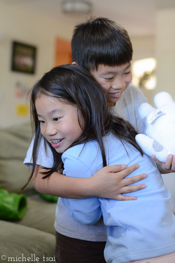 Love these Christmas morning hugs.