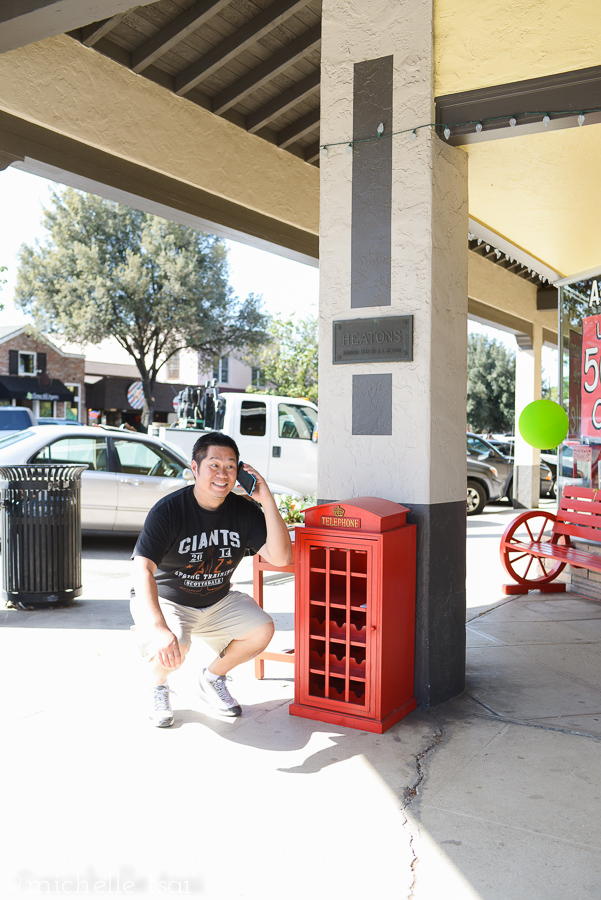 Did a little sightseeing in Old Town Paso and had a laugh over this tiny little red phone booth. 